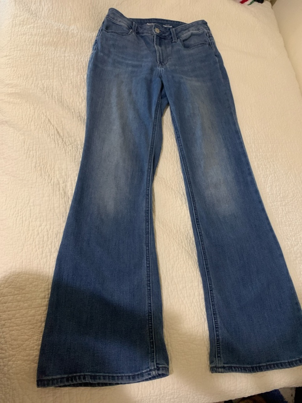 Women's Medium Blue Flared Jeans - High-Rise Wow Flair